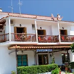 Panormos Maisonettes Apartmán *