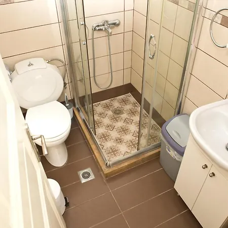 Panormos Maisonettes 公寓 *